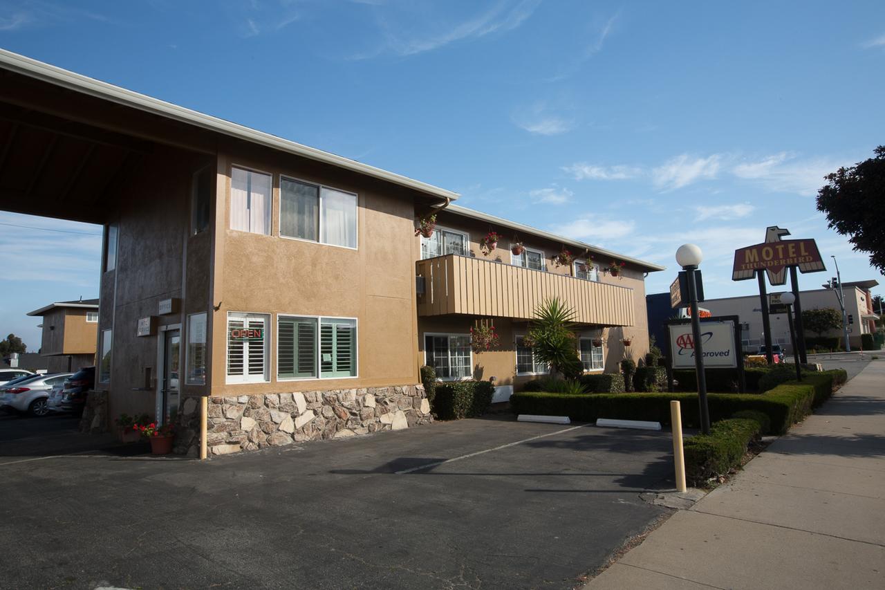 סיסייד Thunderbird Motel מראה חיצוני תמונה