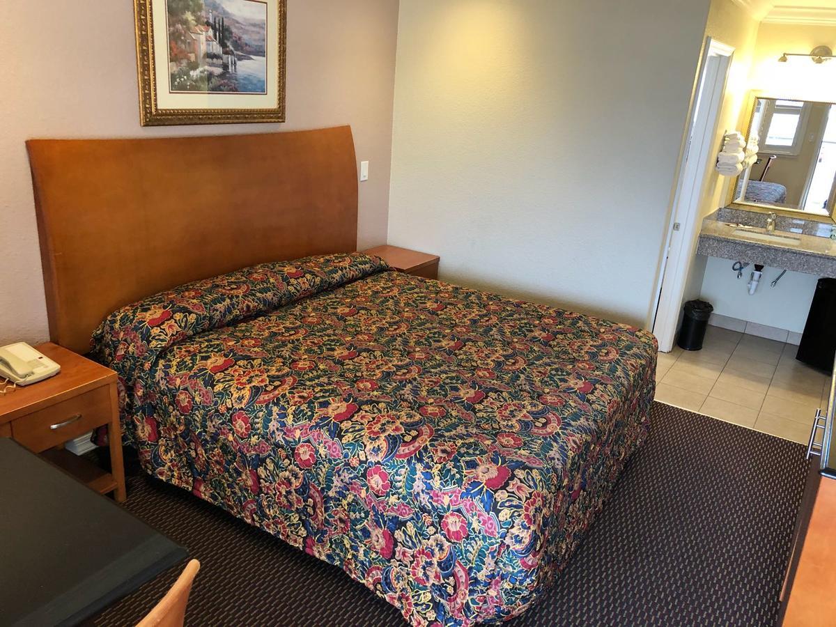 סיסייד Thunderbird Motel מראה חיצוני תמונה