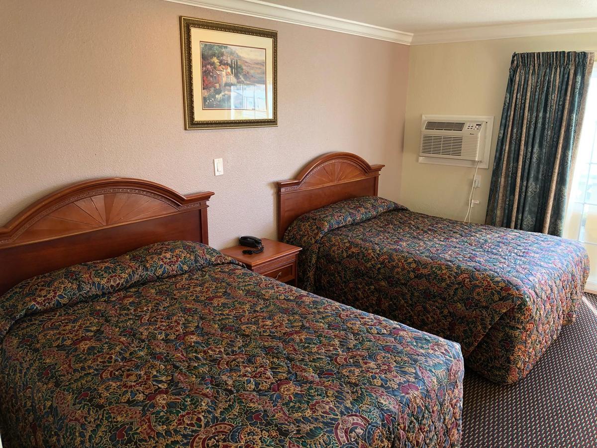 סיסייד Thunderbird Motel מראה חיצוני תמונה