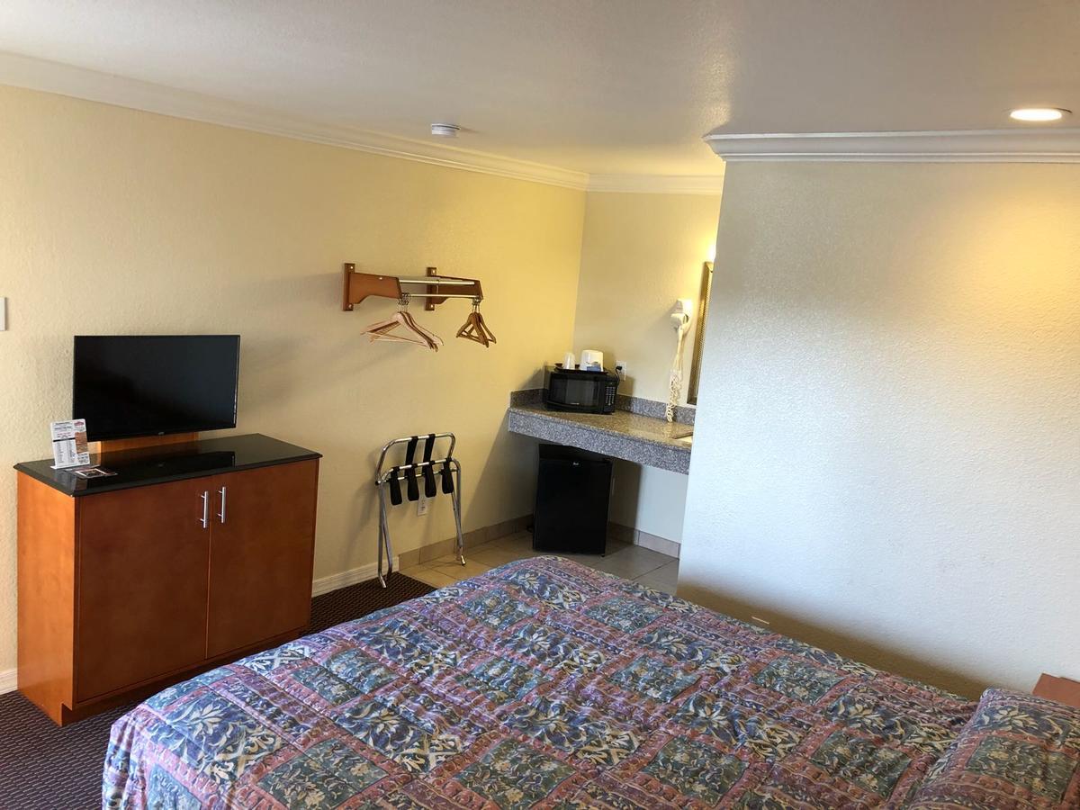 סיסייד Thunderbird Motel מראה חיצוני תמונה