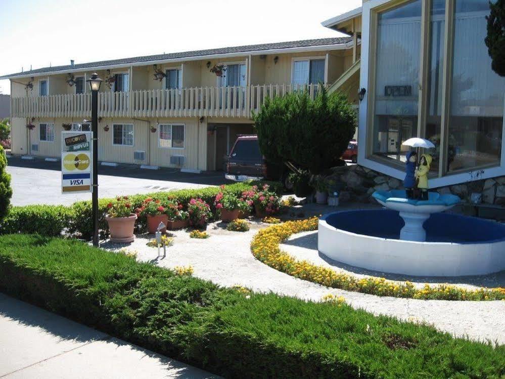 סיסייד Thunderbird Motel מראה חיצוני תמונה
