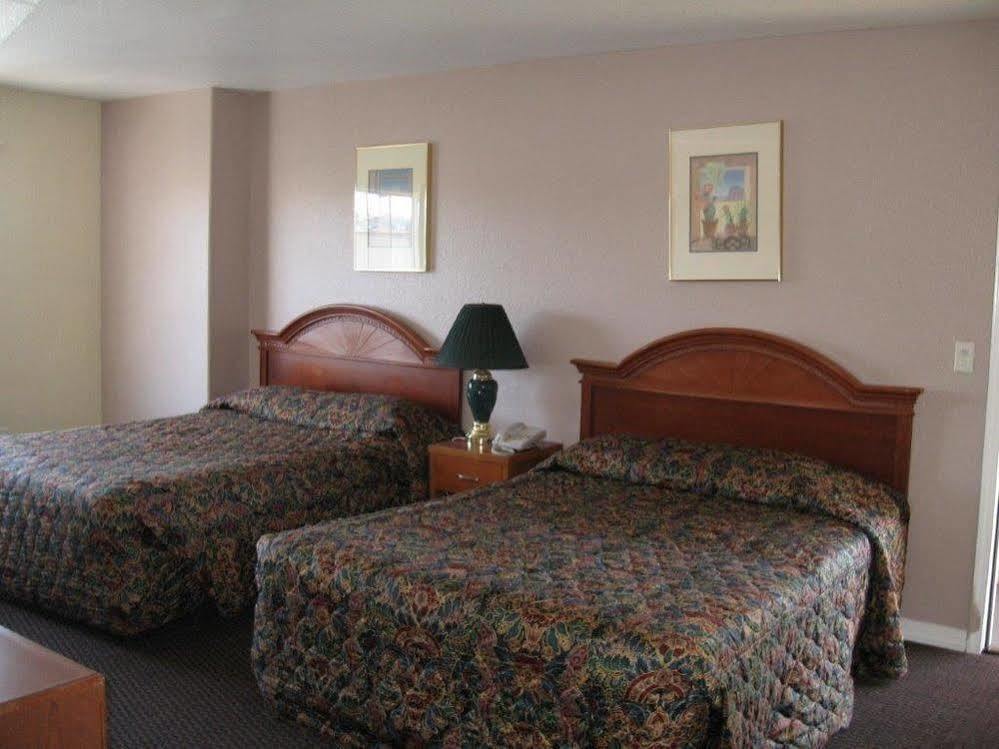 סיסייד Thunderbird Motel מראה חיצוני תמונה